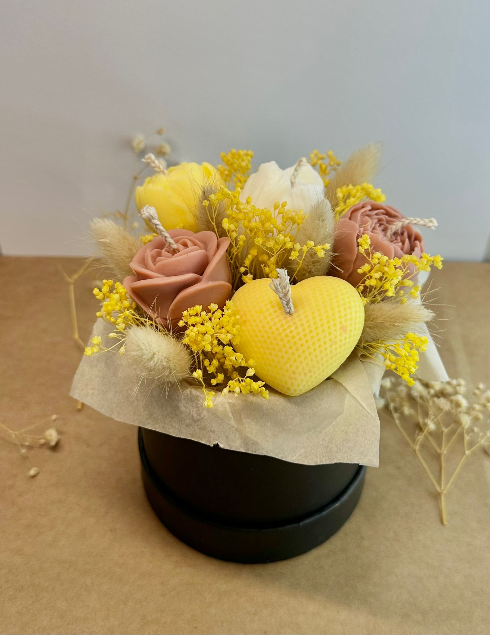 Caixa M flores Cera